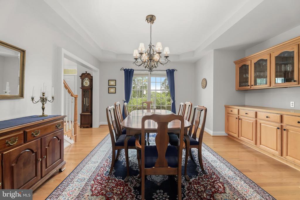 1920 TURNBERRY COURT