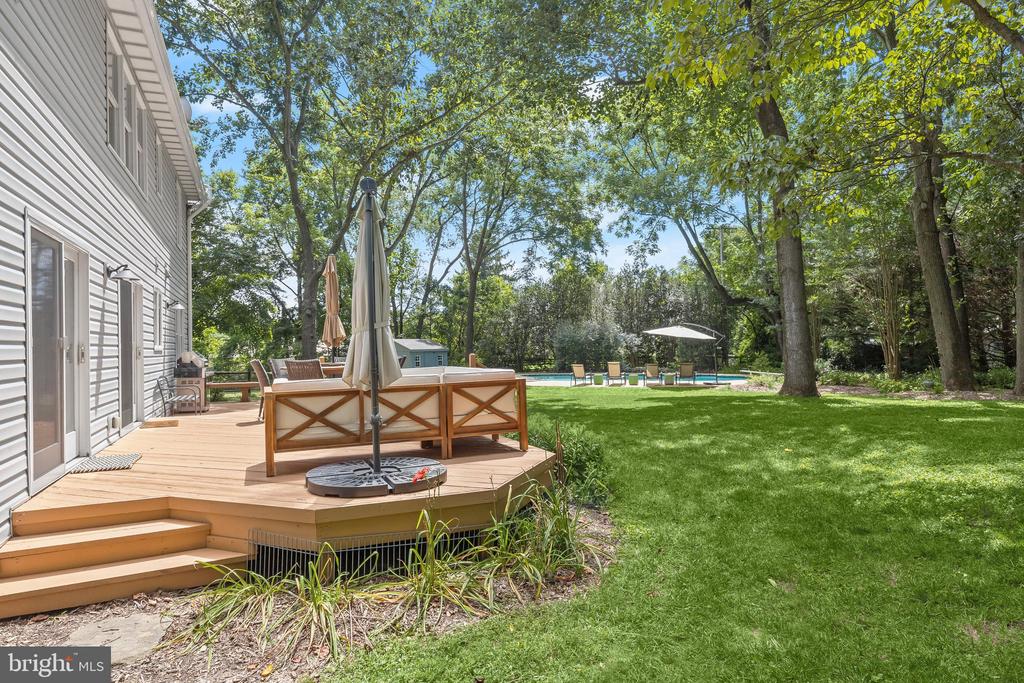 6452 KNIGHT DRIVE