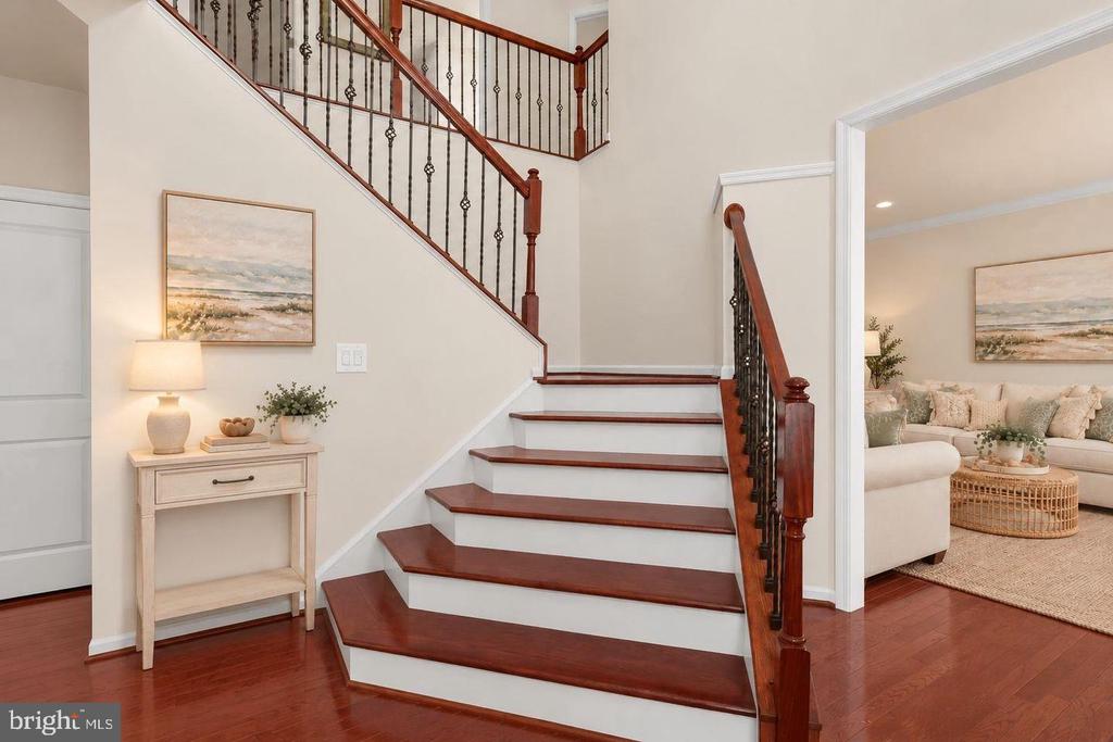 5723 MINERAL HILL ROAD