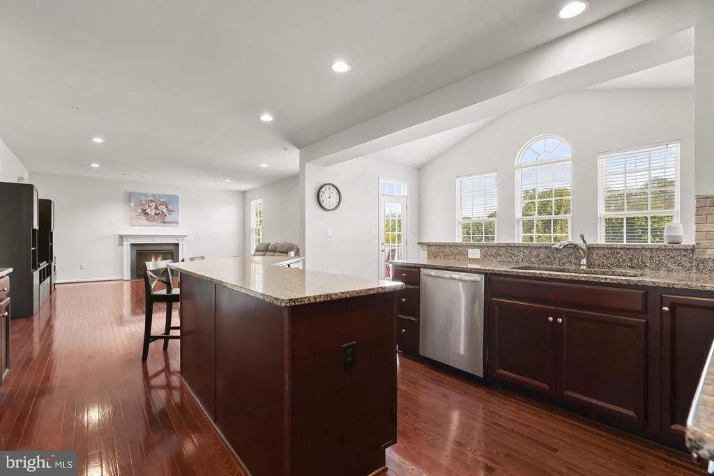 5723 MINERAL HILL ROAD