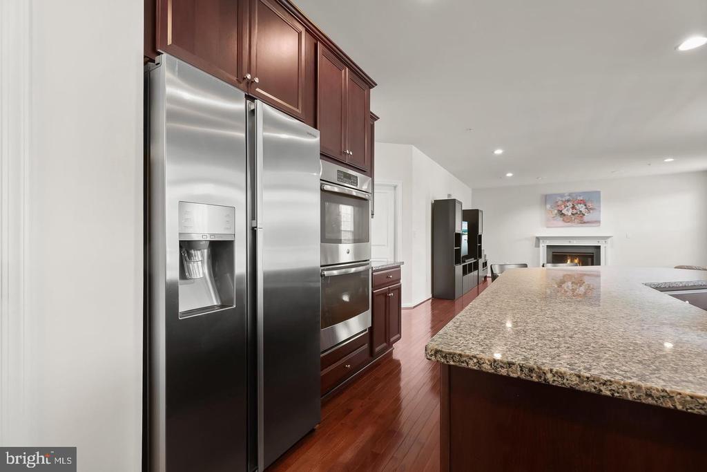 5723 MINERAL HILL ROAD