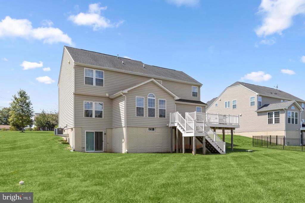 5723 MINERAL HILL ROAD