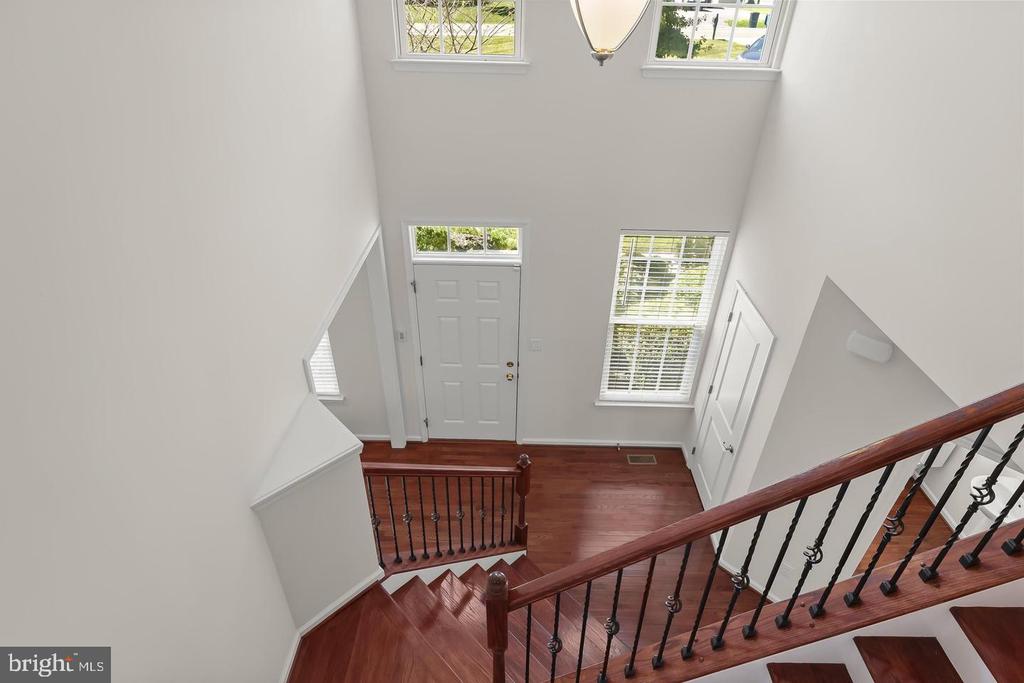 5723 MINERAL HILL ROAD