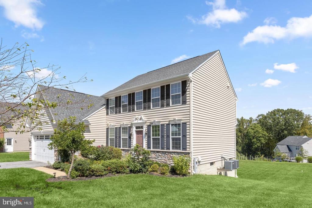 5723 MINERAL HILL ROAD