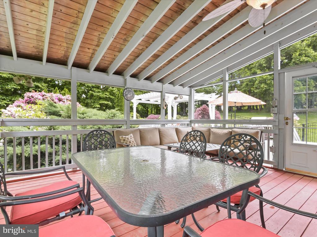 12320 HYDEAWAY CT