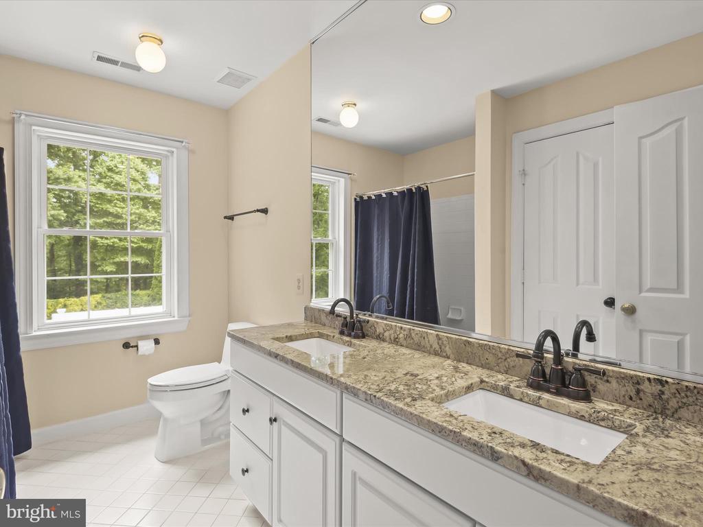 12320 HYDEAWAY CT