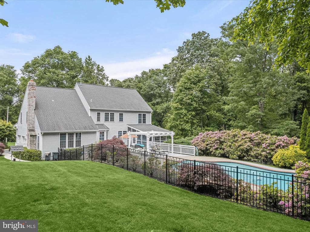 12320 HYDEAWAY CT
