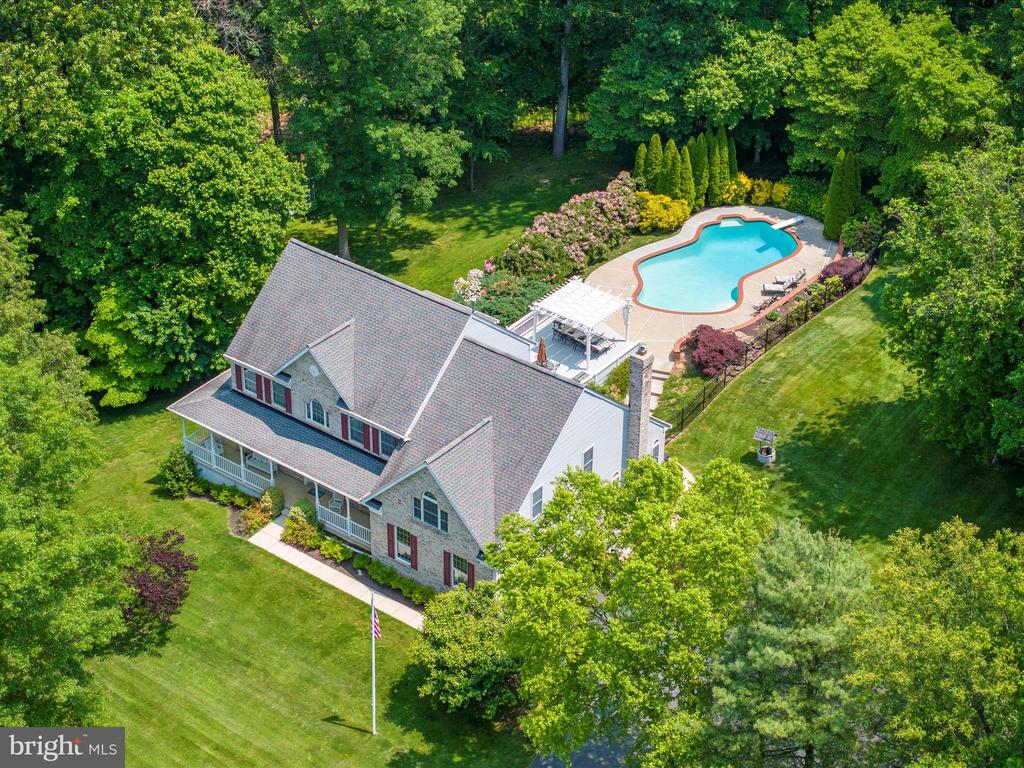 12320 HYDEAWAY CT