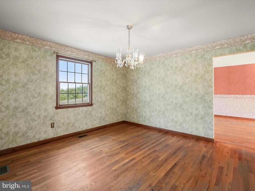 2676 JENNINGS CHAPEL RD