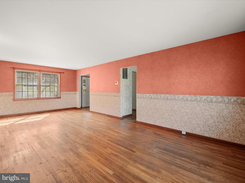 2676 JENNINGS CHAPEL RD
