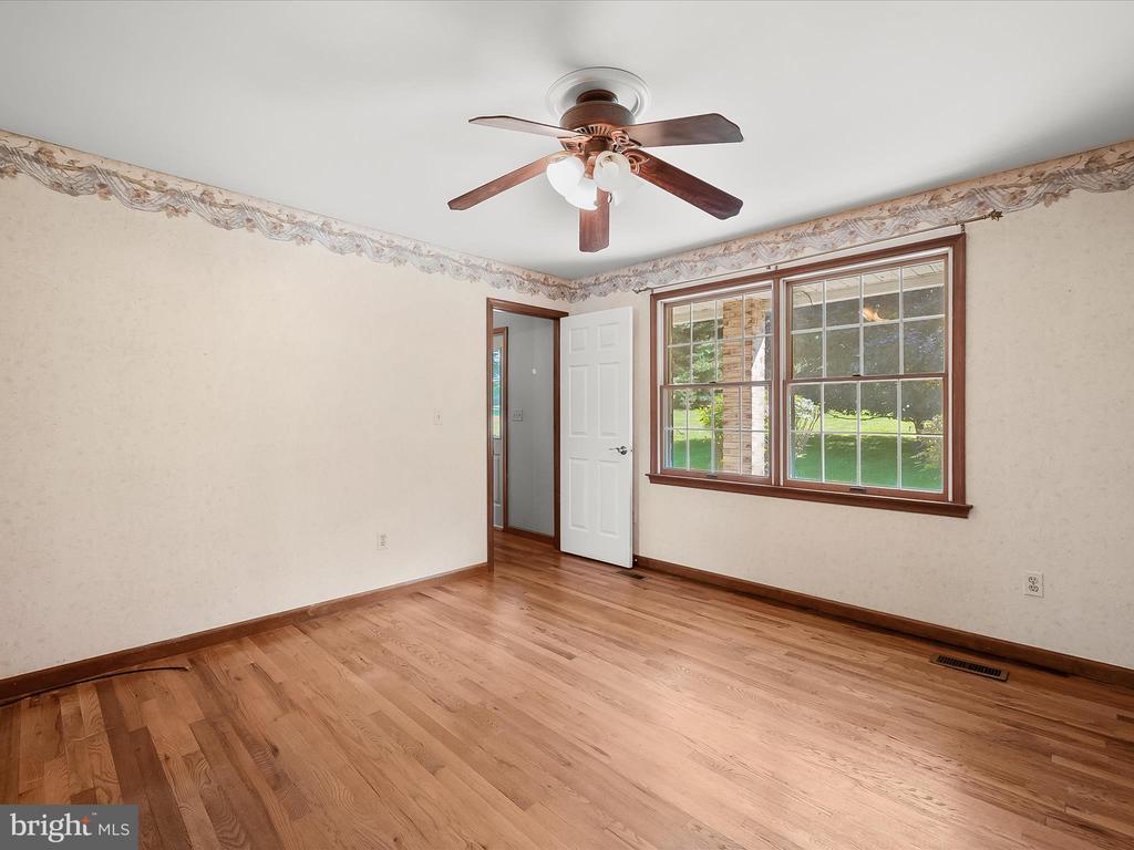 2676 JENNINGS CHAPEL RD