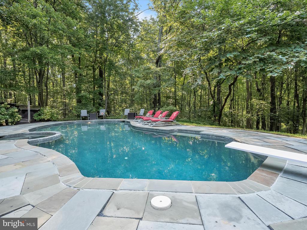 3591 HIPSLEY MILL ROAD