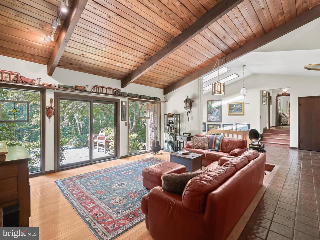 3591 HIPSLEY MILL ROAD