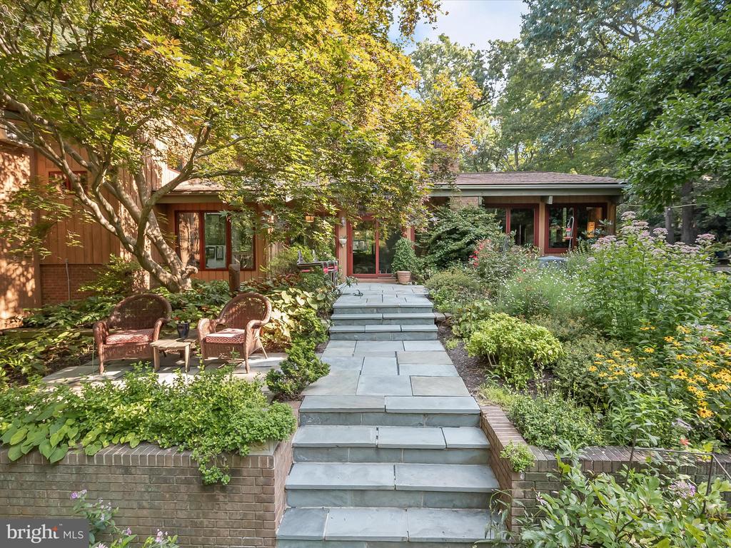 3591 HIPSLEY MILL ROAD