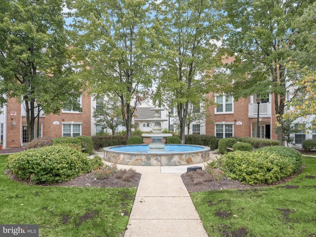 5930 MILLRACE CT