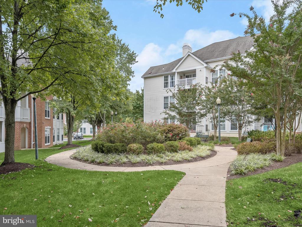 5930 MILLRACE CT