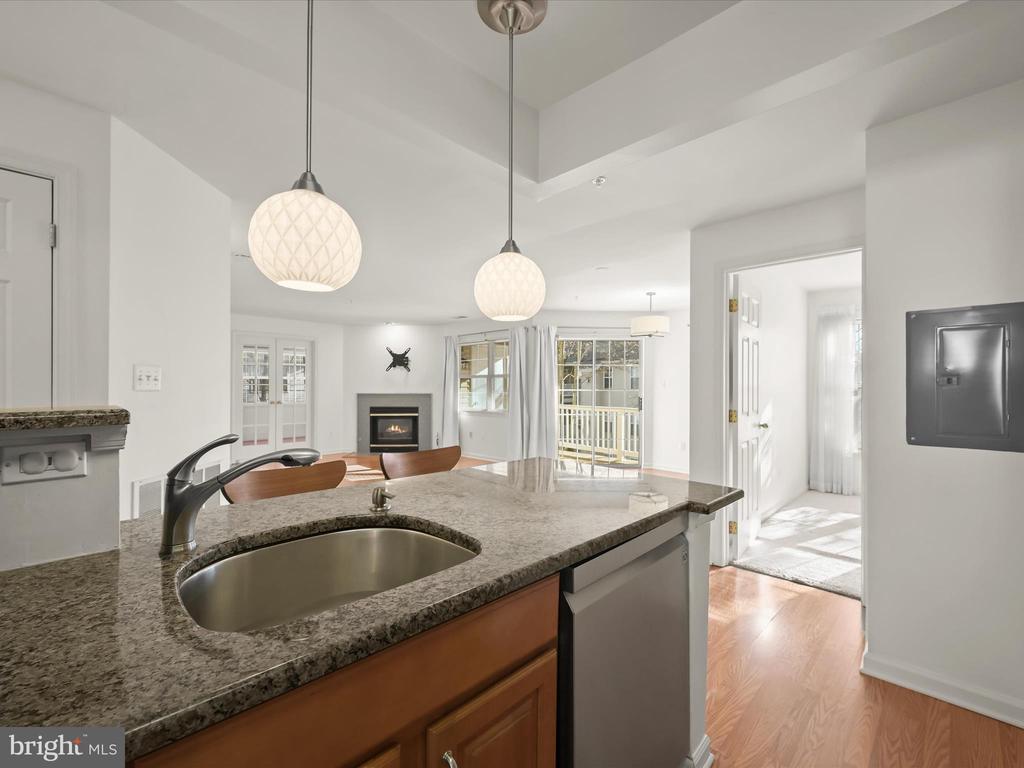 5812 WYNDHAM CIRCLE Unit: 205