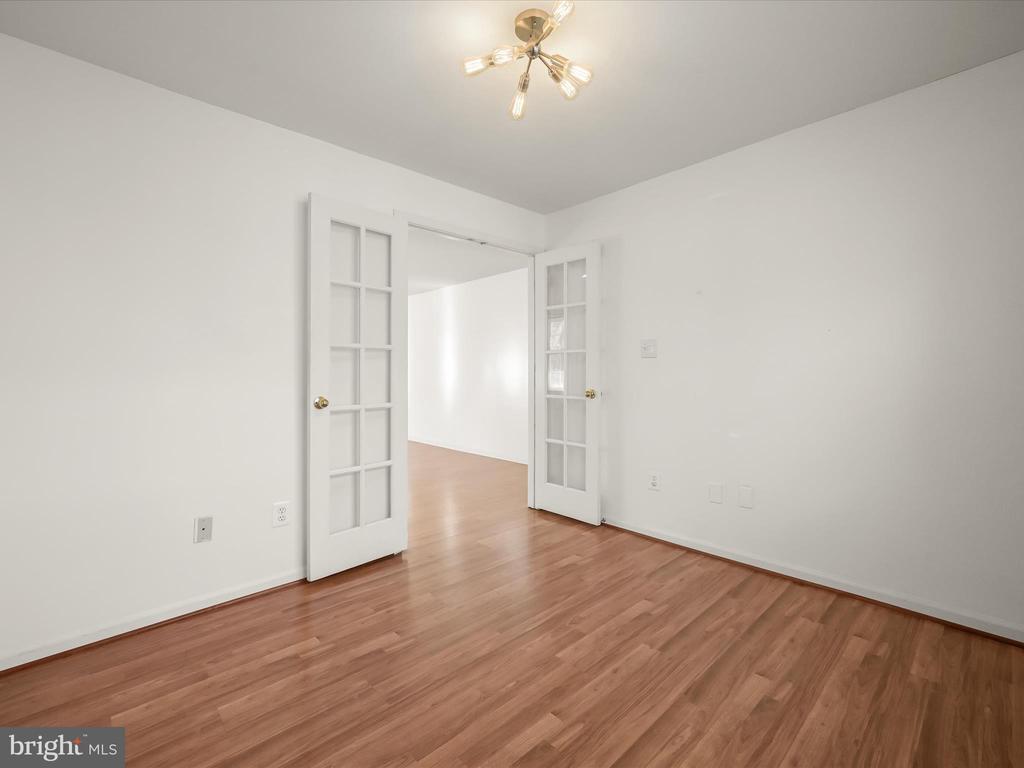 5812 WYNDHAM CIRCLE Unit: 205
