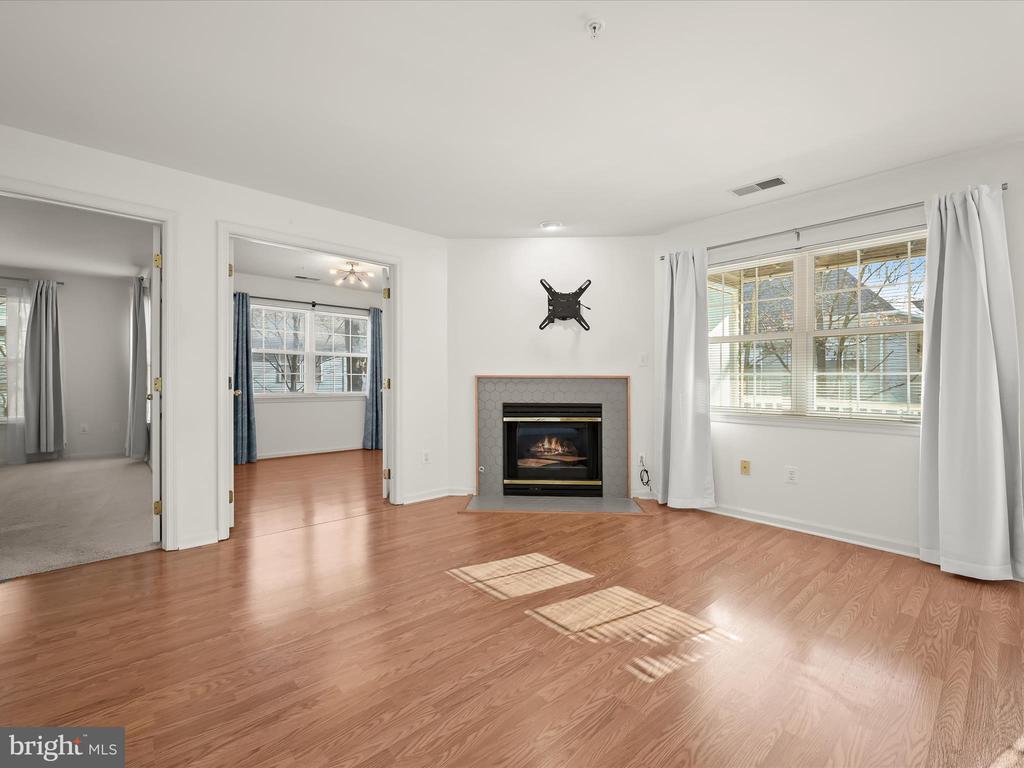 5812 WYNDHAM CIRCLE Unit: 205