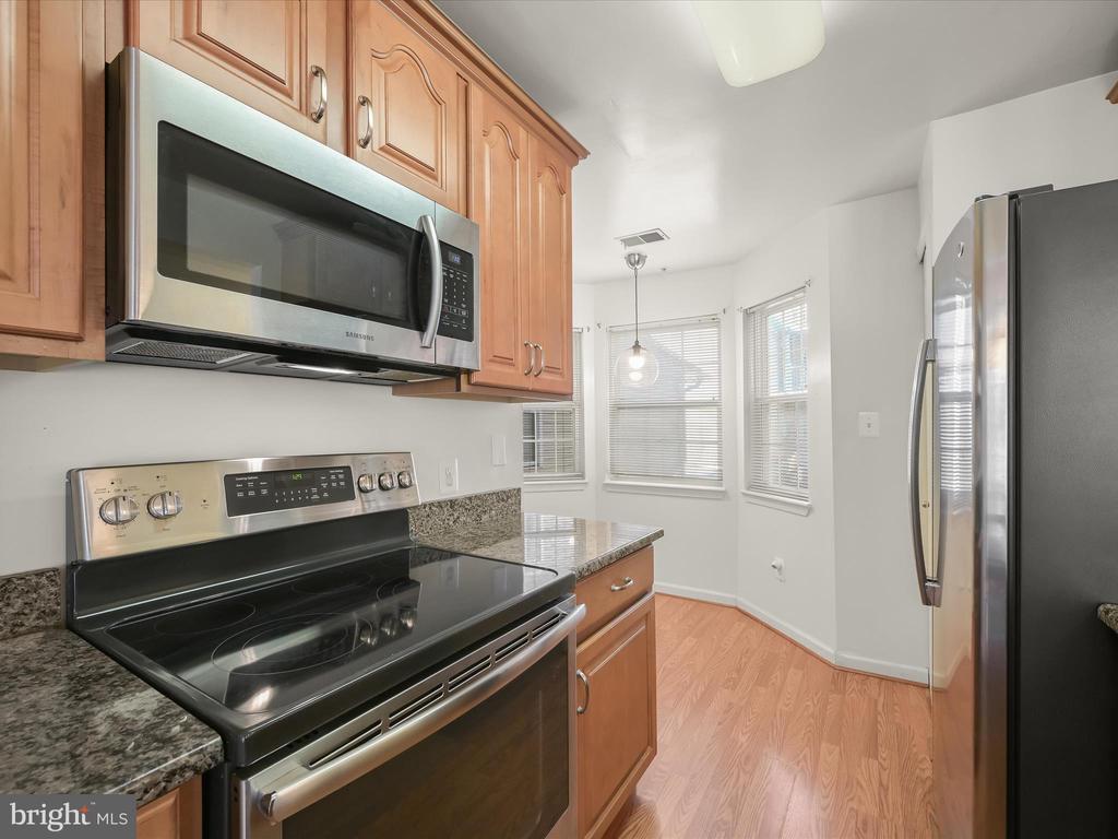 5812 WYNDHAM CIRCLE Unit: 205