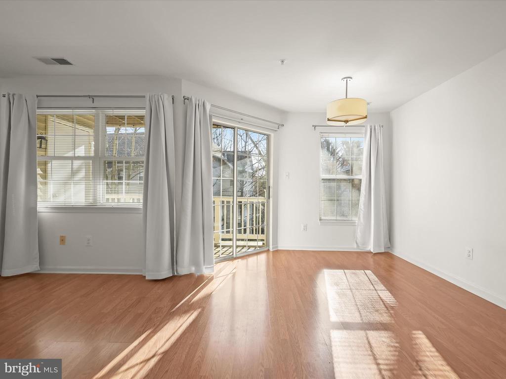 5812 WYNDHAM CIRCLE Unit: 205