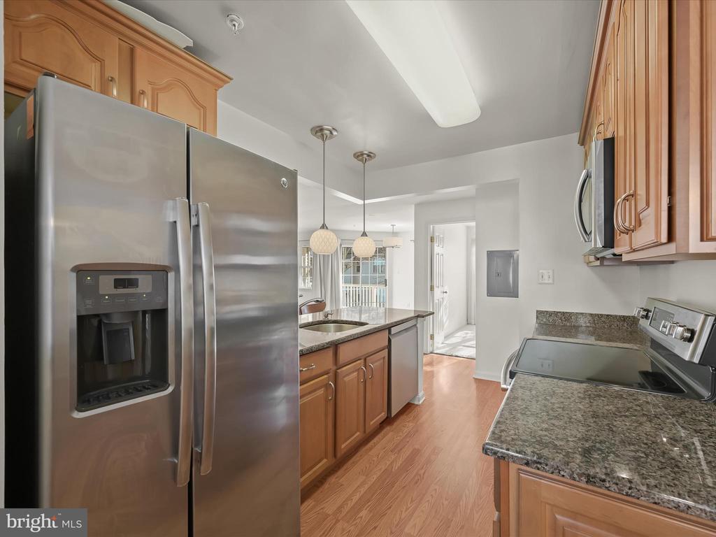 5812 WYNDHAM CIRCLE Unit: 205