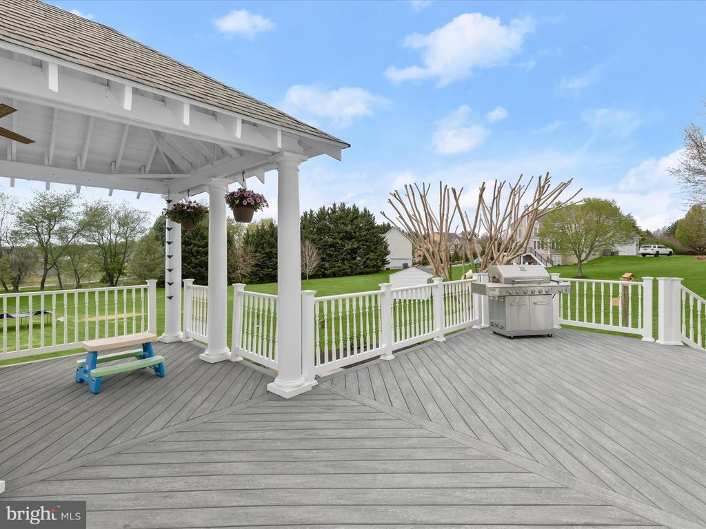 15320 DOE HILL CT