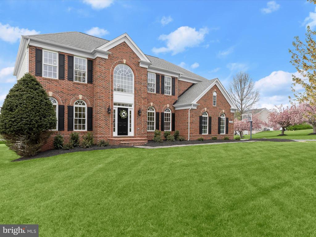 15320 DOE HILL CT