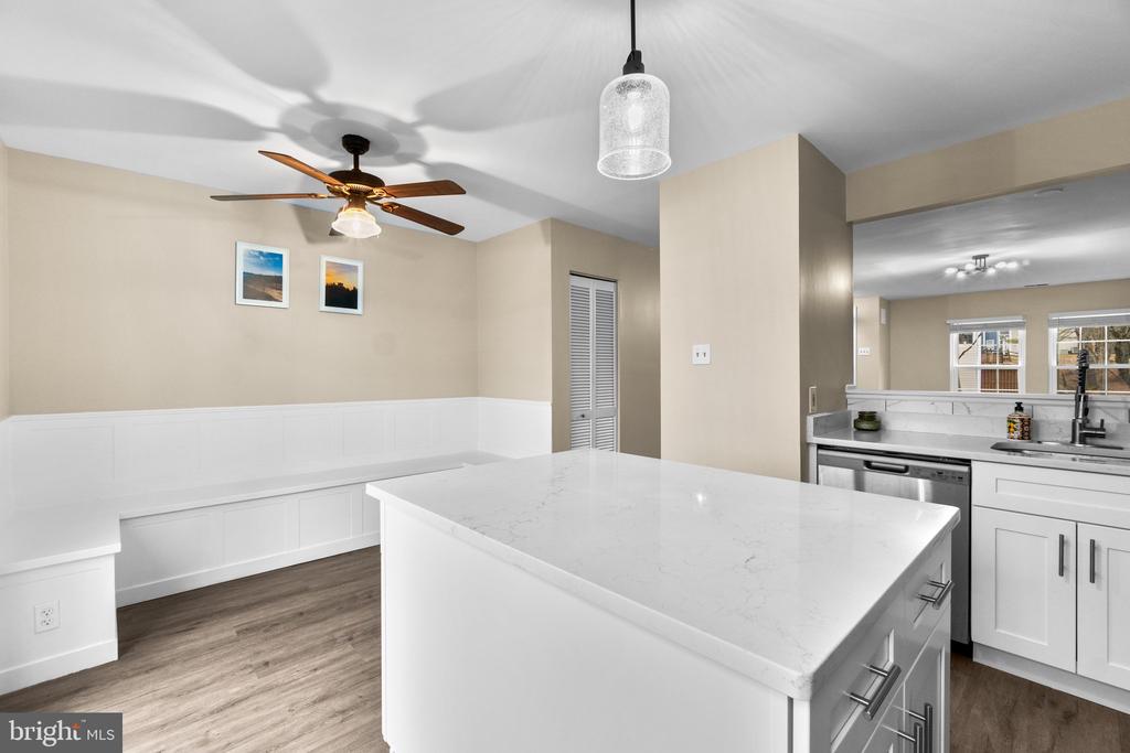 4850 DORSEY HALL DRIVE Unit: 8