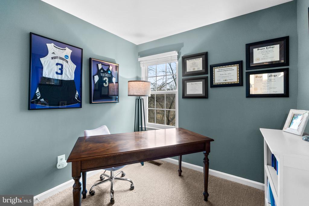 4850 DORSEY HALL DRIVE Unit: 8