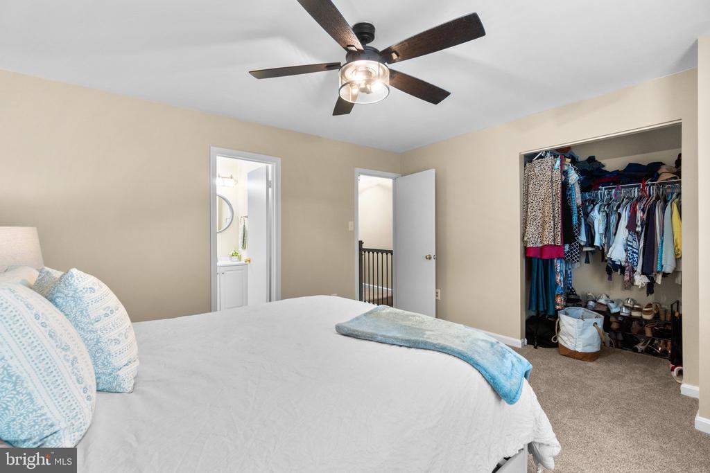 4850 DORSEY HALL DRIVE Unit: 8