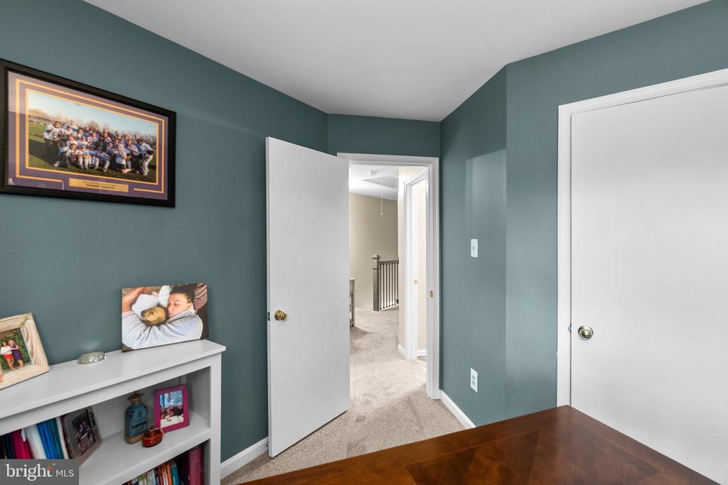 4850 DORSEY HALL DRIVE Unit: 8