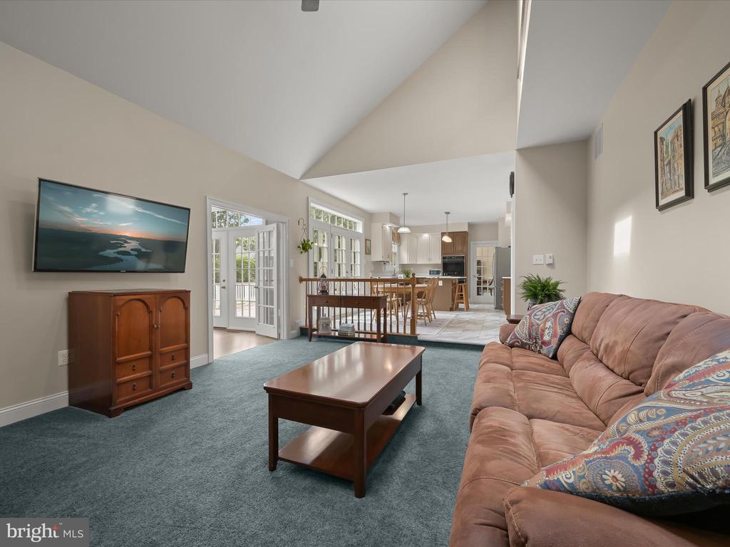 10358 DERBY DR