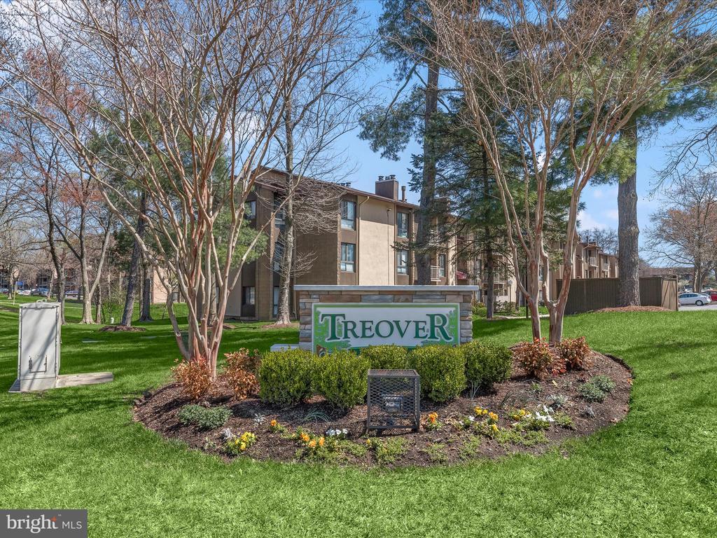 6011 MAJORS LN #6 A6