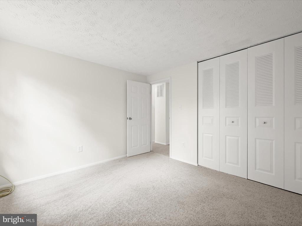 7950 HELMART DR