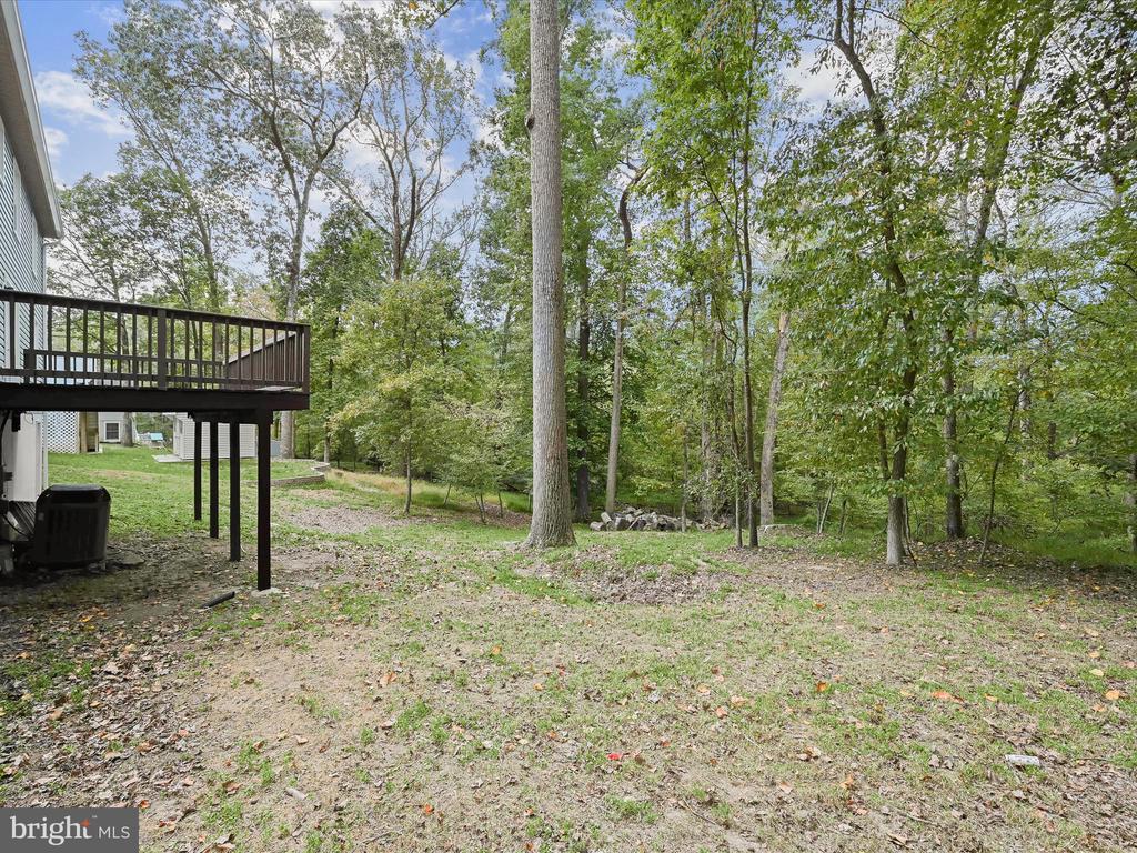 7950 HELMART DR