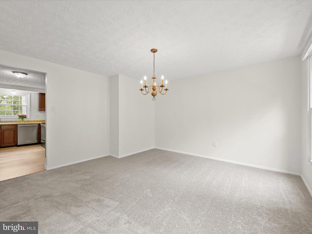 7950 HELMART DR