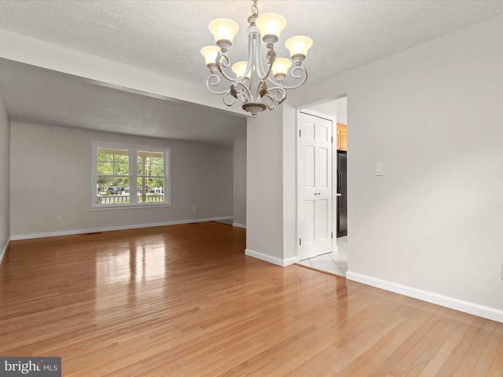 10205 SCAGGSVILLE RD