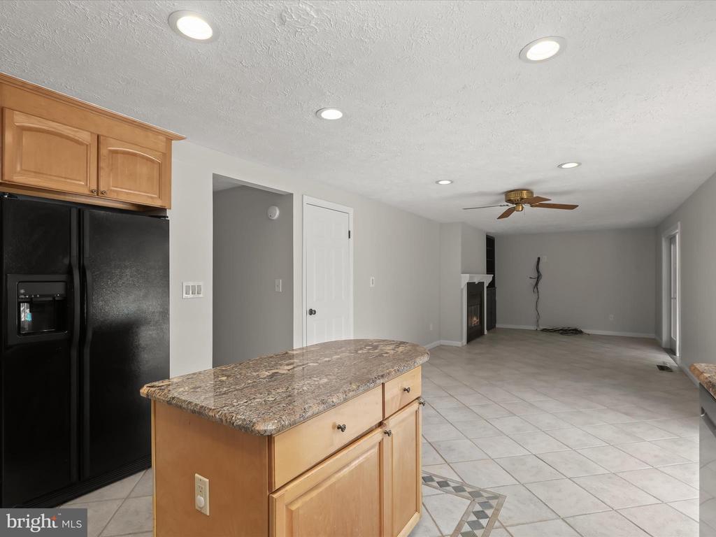 10205 SCAGGSVILLE RD