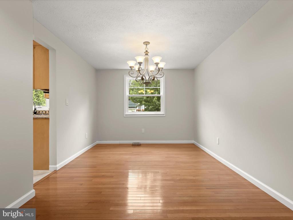 10205 SCAGGSVILLE RD