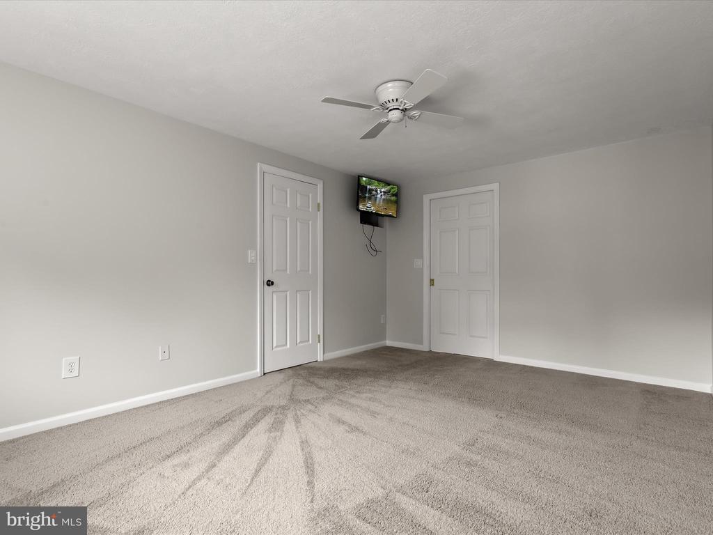10205 SCAGGSVILLE RD