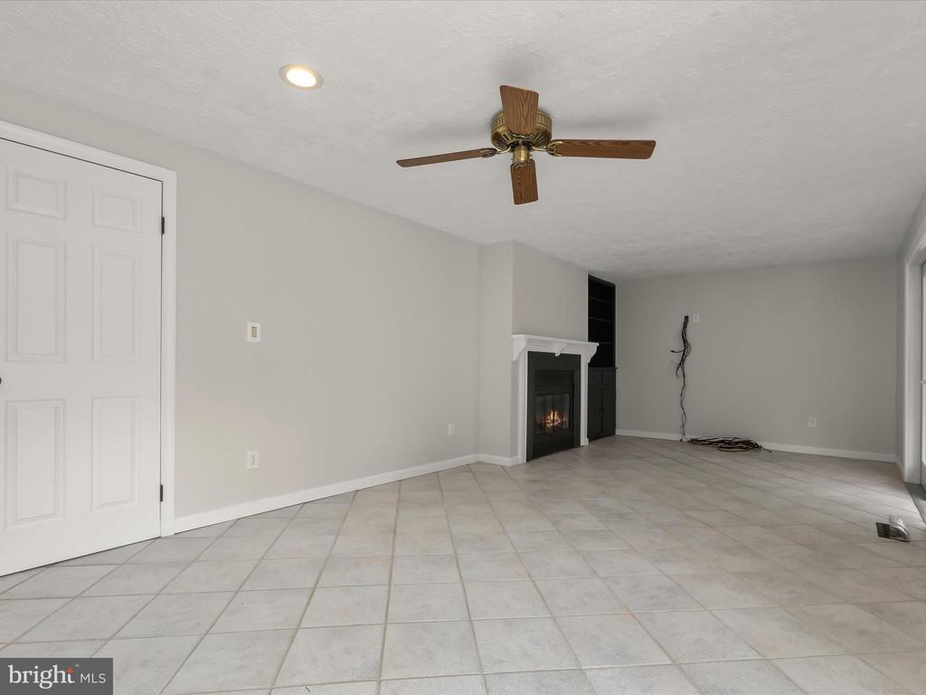 10205 SCAGGSVILLE RD