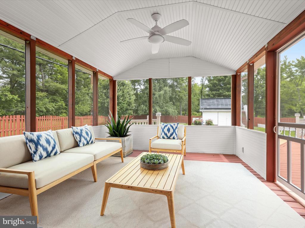 10205 SCAGGSVILLE RD