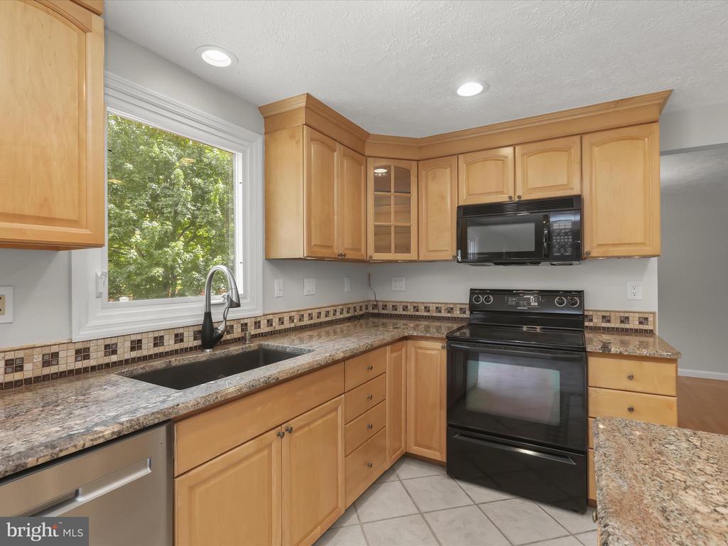 10205 SCAGGSVILLE RD