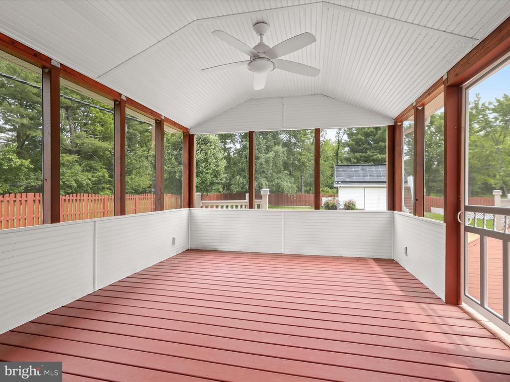 10205 SCAGGSVILLE RD