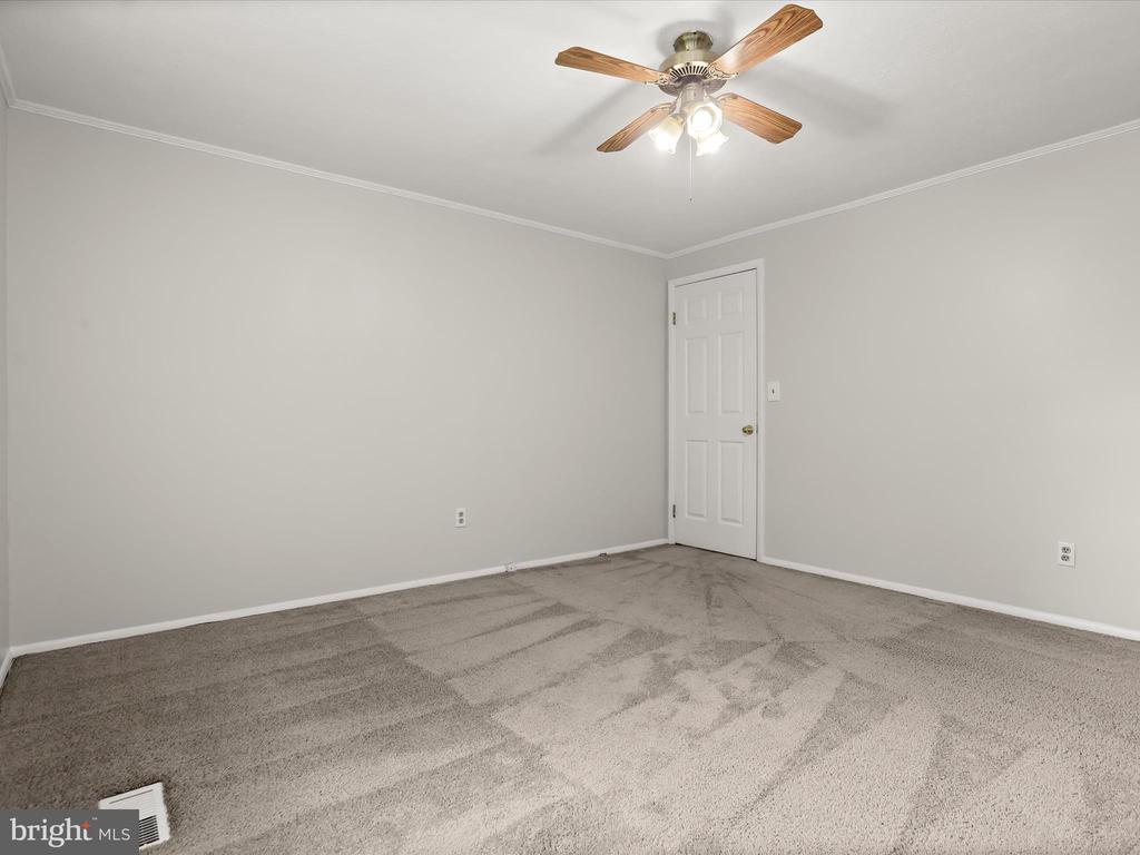10205 SCAGGSVILLE RD