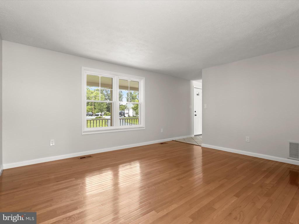10205 SCAGGSVILLE RD
