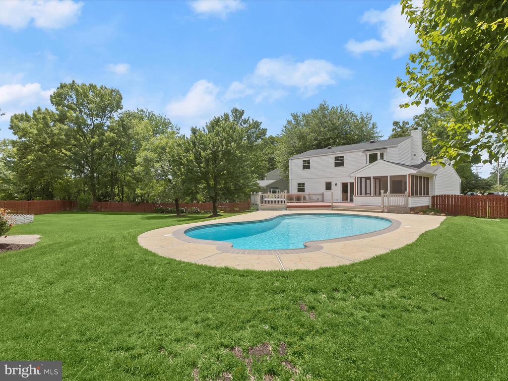 10205 SCAGGSVILLE RD