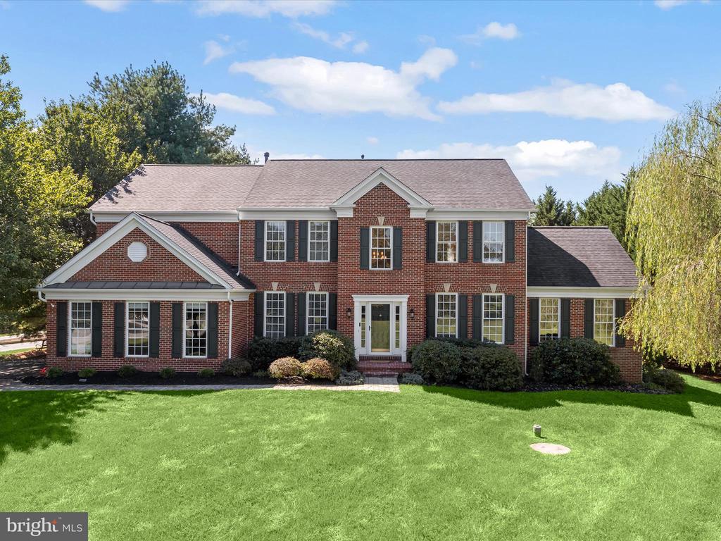 15300 DOE HILL COURT