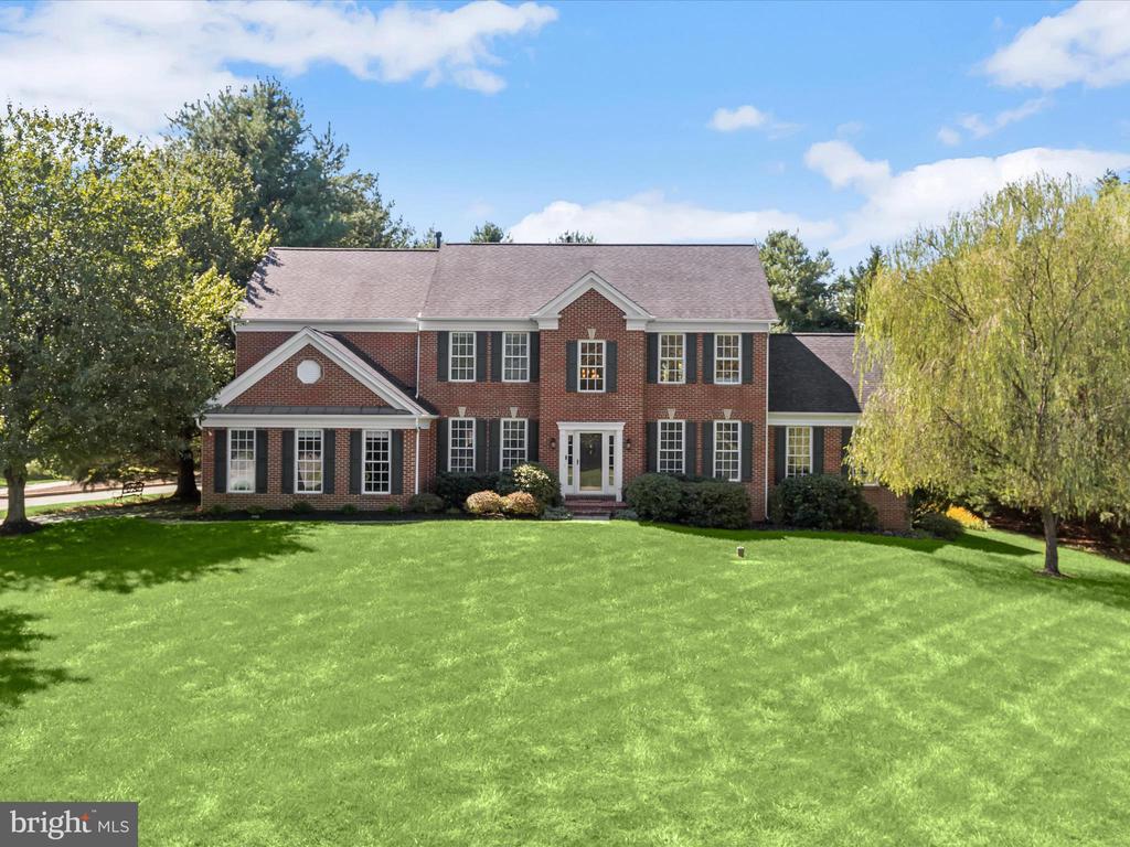 15300 DOE HILL COURT